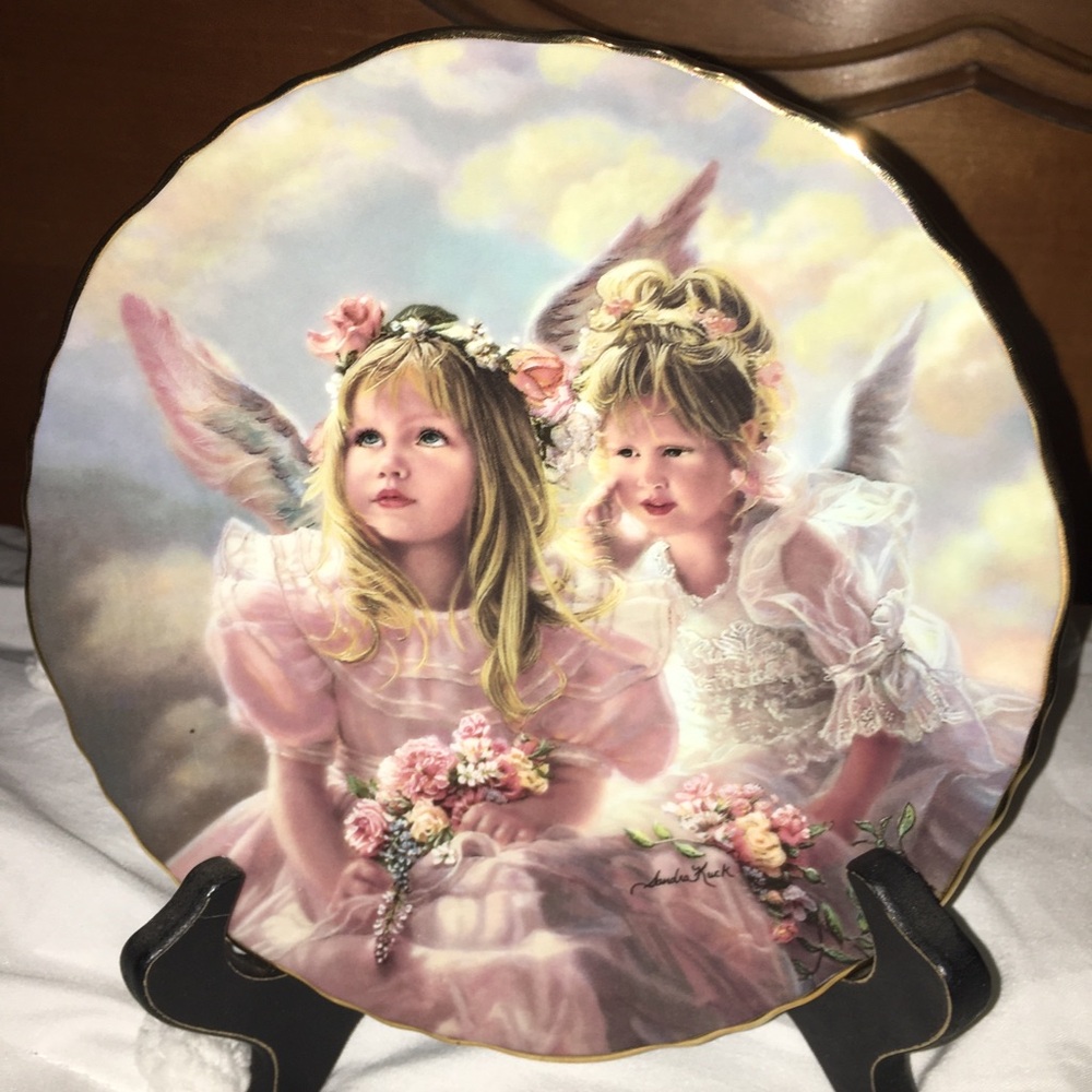 Artist Sandra Kuck , Home Decor “Sharing Secrets”